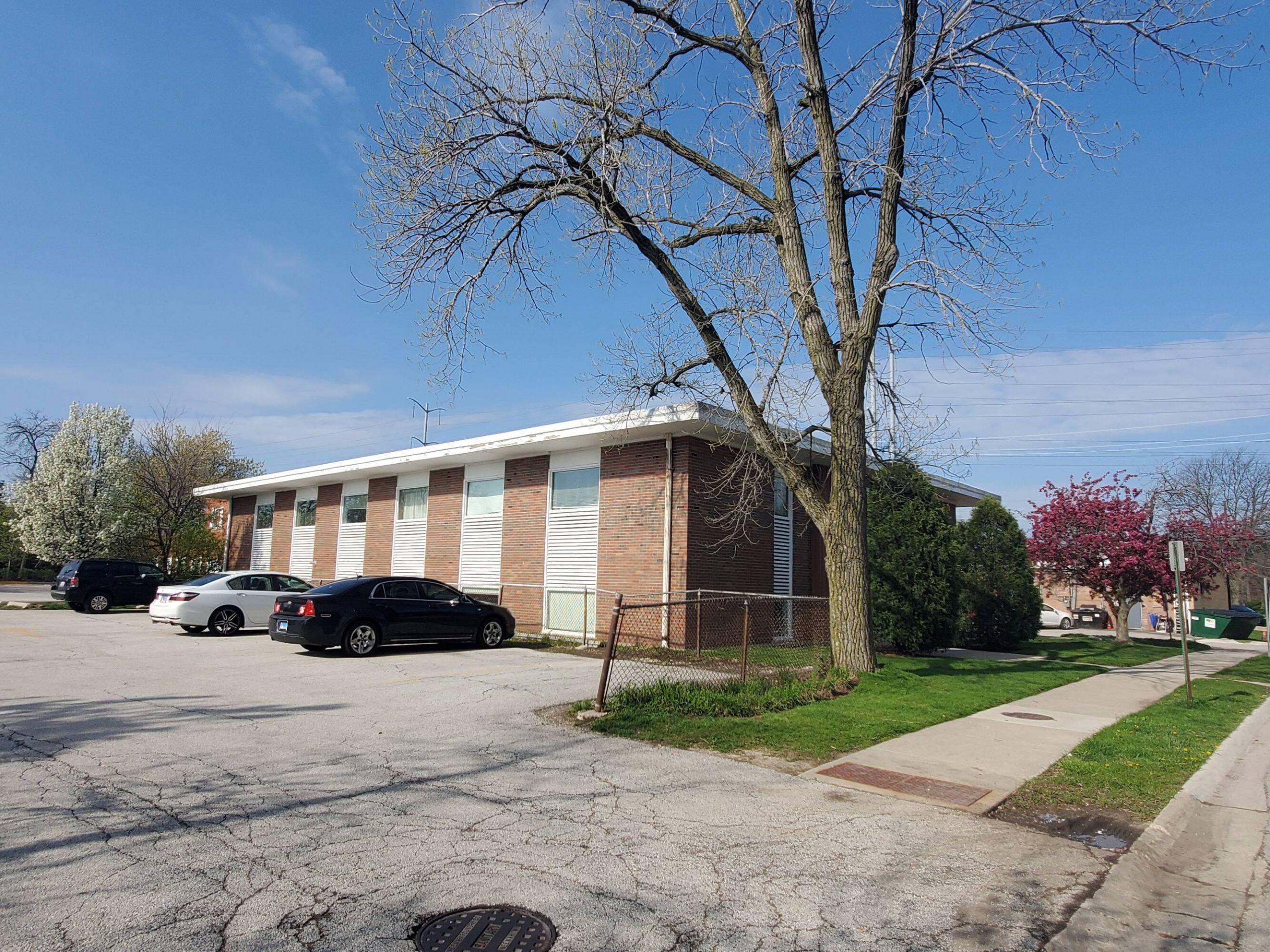 1780 Maple St, Northfield, IL