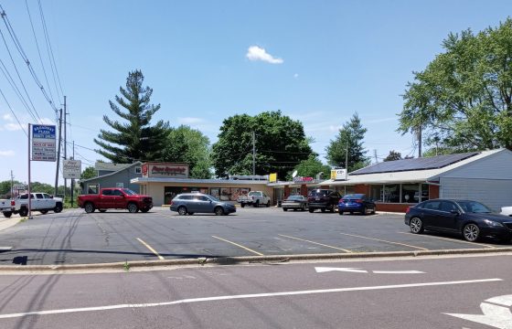 1807-1817 Broadway St, Pekin, IL – Shopping Plaza