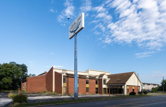 300 Gardner Expy, Quincy, IL – Hotel Redevelopment